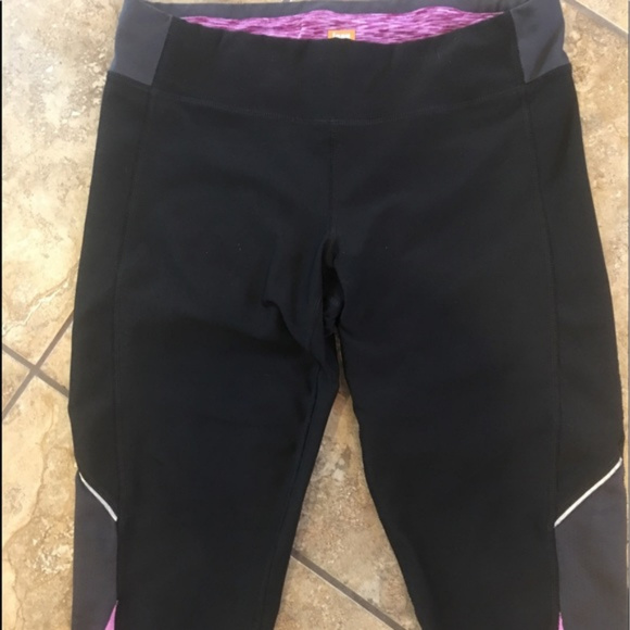 Lucy Capri - Picture 1 of 4